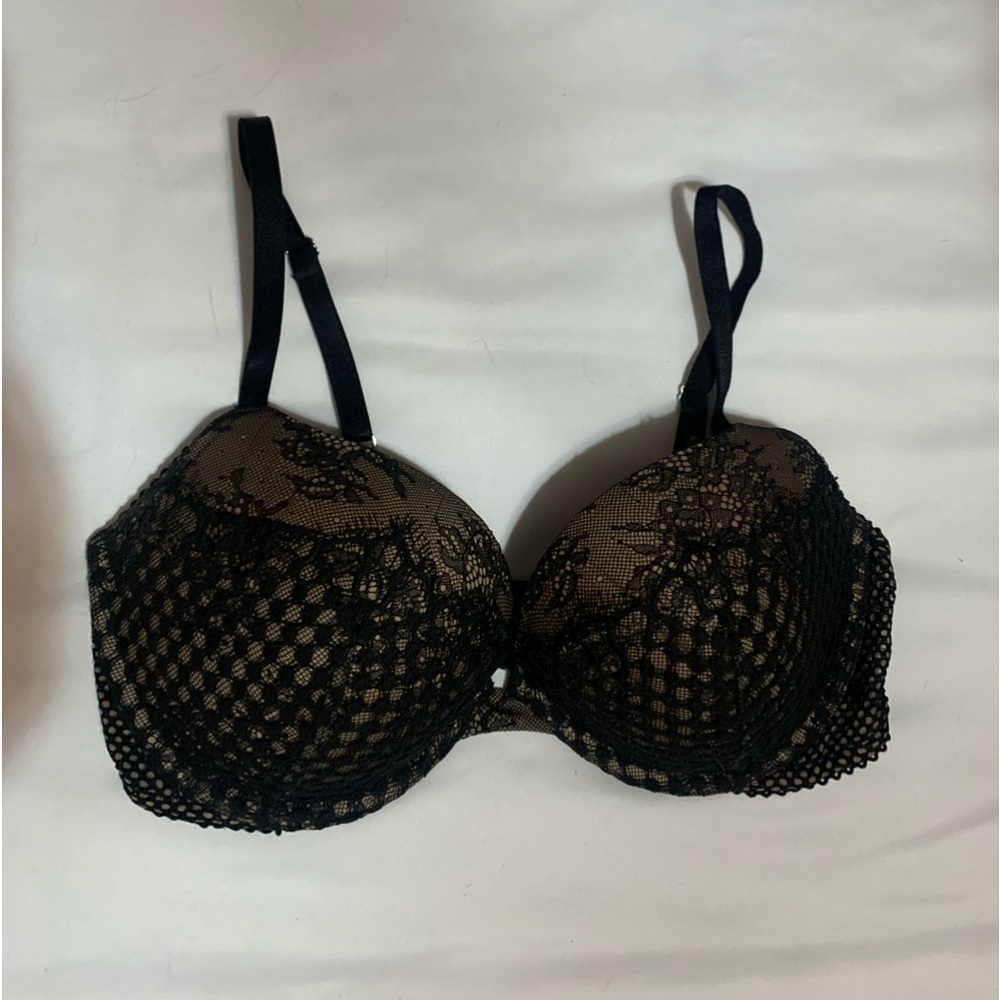 ‼️VICTORIA SECRET PUSH UP BRA, 38C‼️